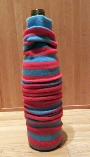 odd socks wine bottle 1